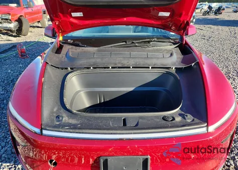 2026 Tesla Model Y из США, поврежденный, VIN 7SAYGDEE4TA429450